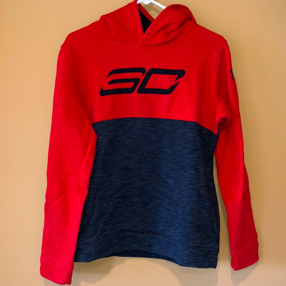 Under Armour Black and Red Sweatshirt in Size Youth XL
